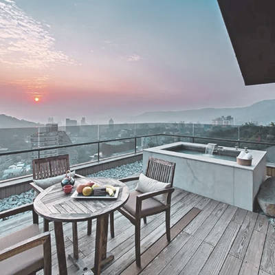 타이베이 컴플리트 & 베이터우 스파 리트리트