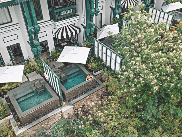 벤슬리의 예술과 오리엔탈의 품격