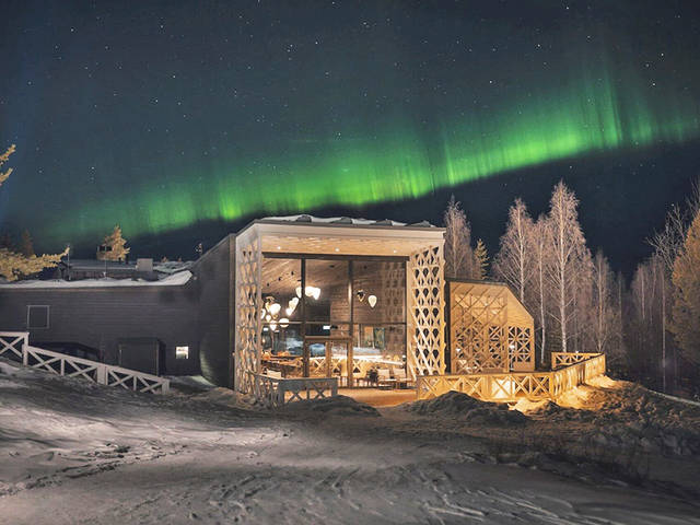 산타마을 아틱 트리하우스와 레비 유리 이글루 스키여행